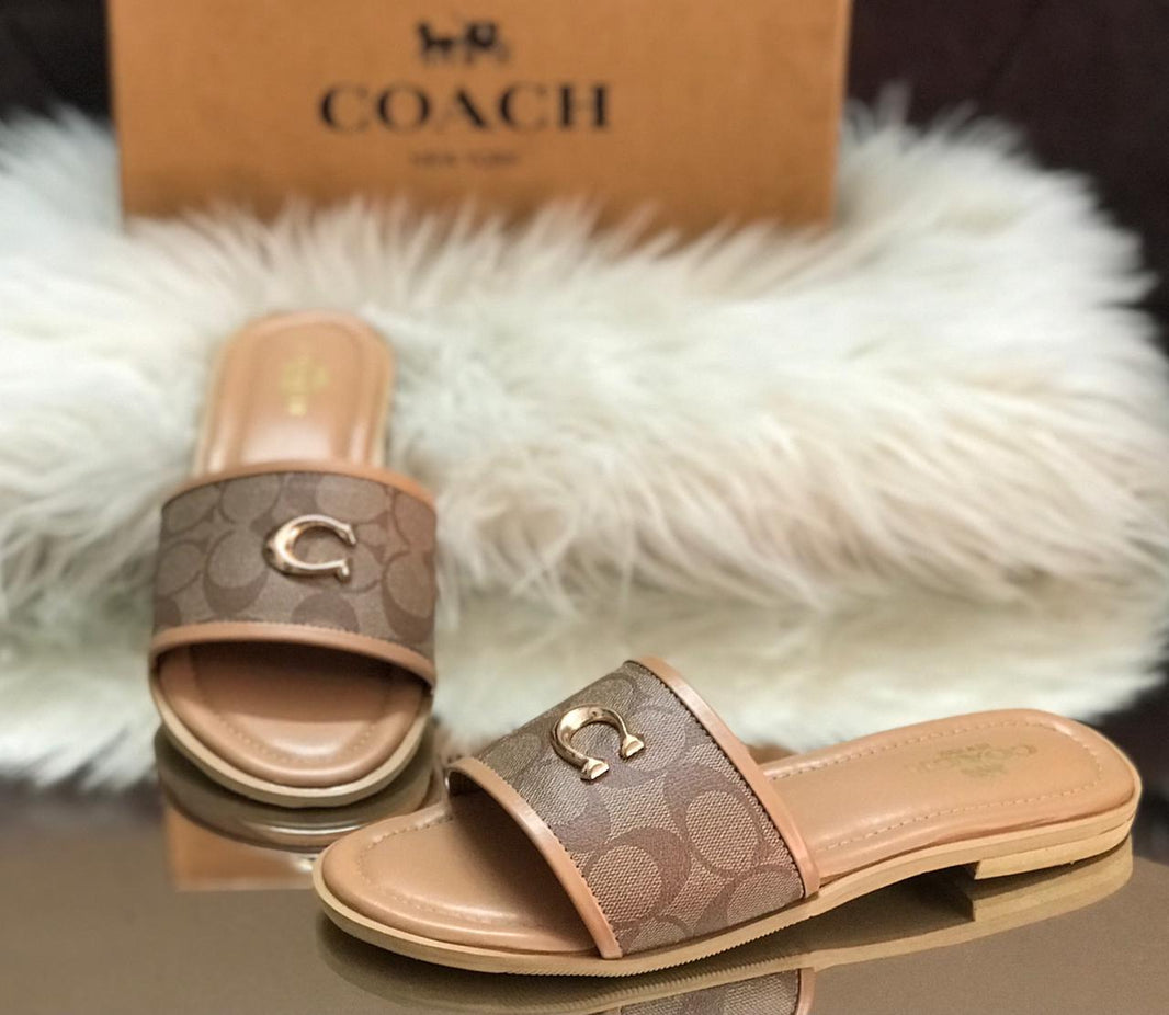 Coach Louis Flats