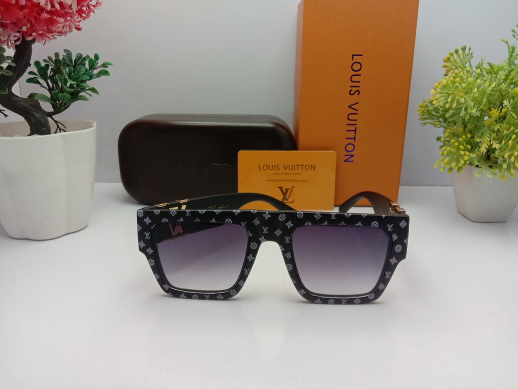 Louis Vuitton Unisex SS Sunglasses