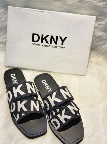 DKNY Signature Slides