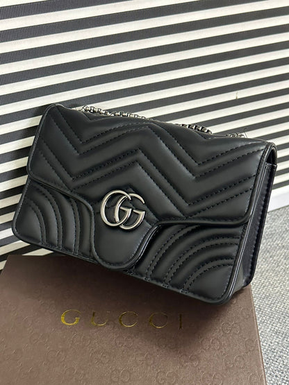 Gucci Marmont Wave Bag