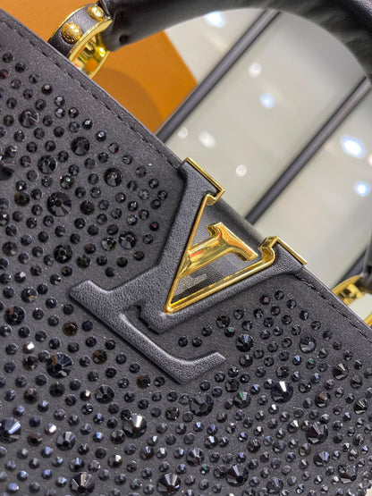 Louis Vuitton Capucines Mini