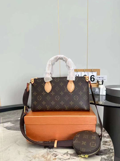 Louis Vuitton Medium On the Go