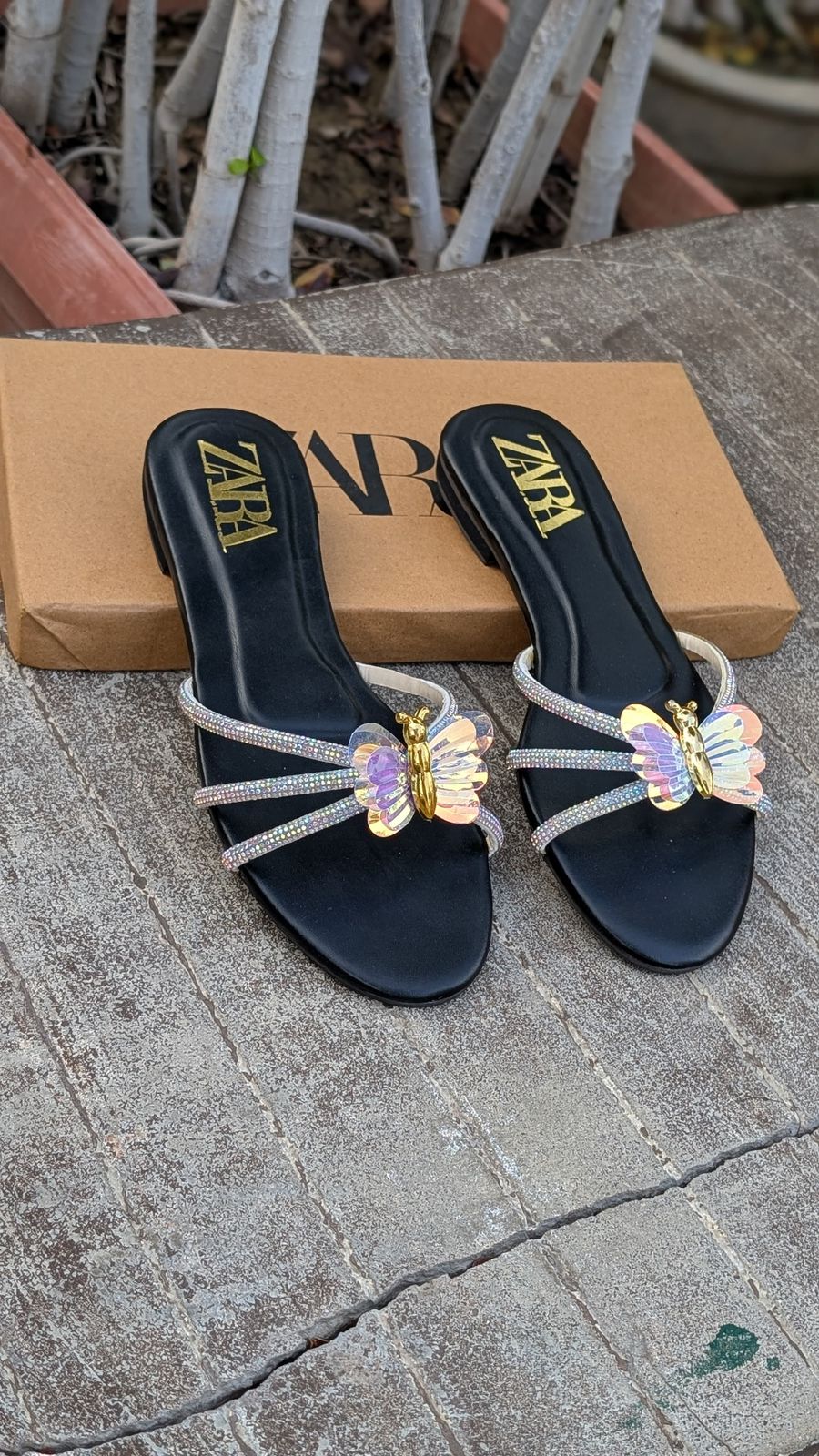 Zara Brie Sandals