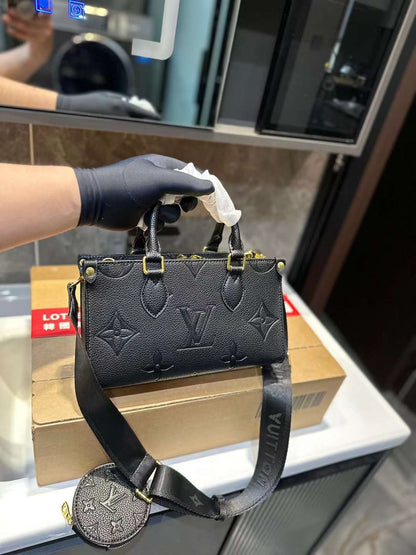Louis Vuitton Medium On the Go