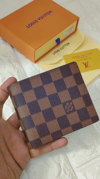 Louis Vuitton Men Leather Wallets