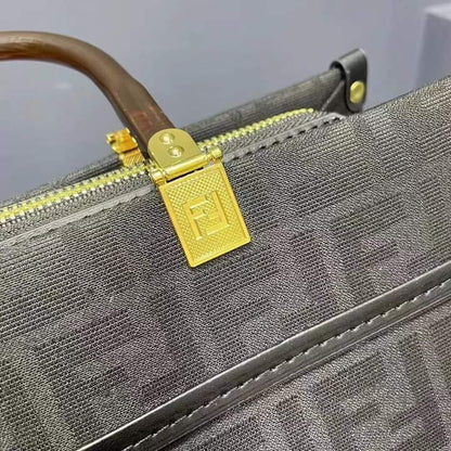 Fendi Sunshine Medium Tote