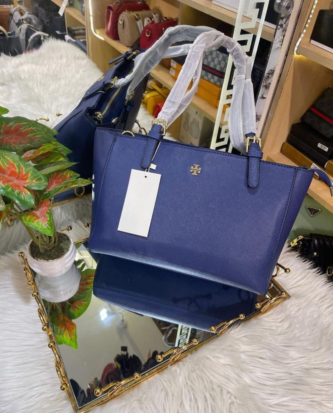 Tory Burch Kira Chevron Tote