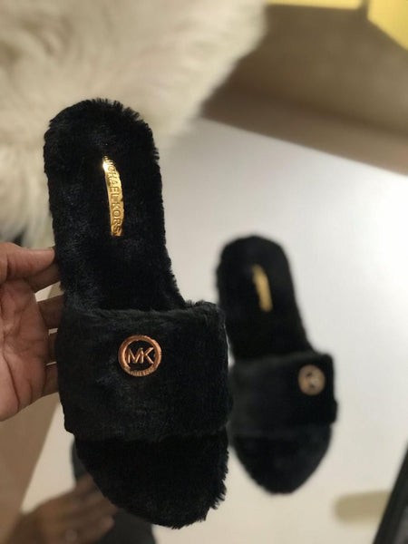 Mk Fur Slipper