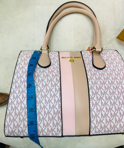 Exclusive Michael Kors Brand