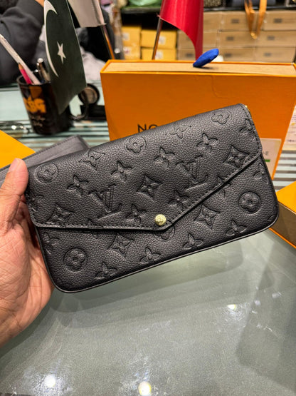 Louis Vuitton Pochette