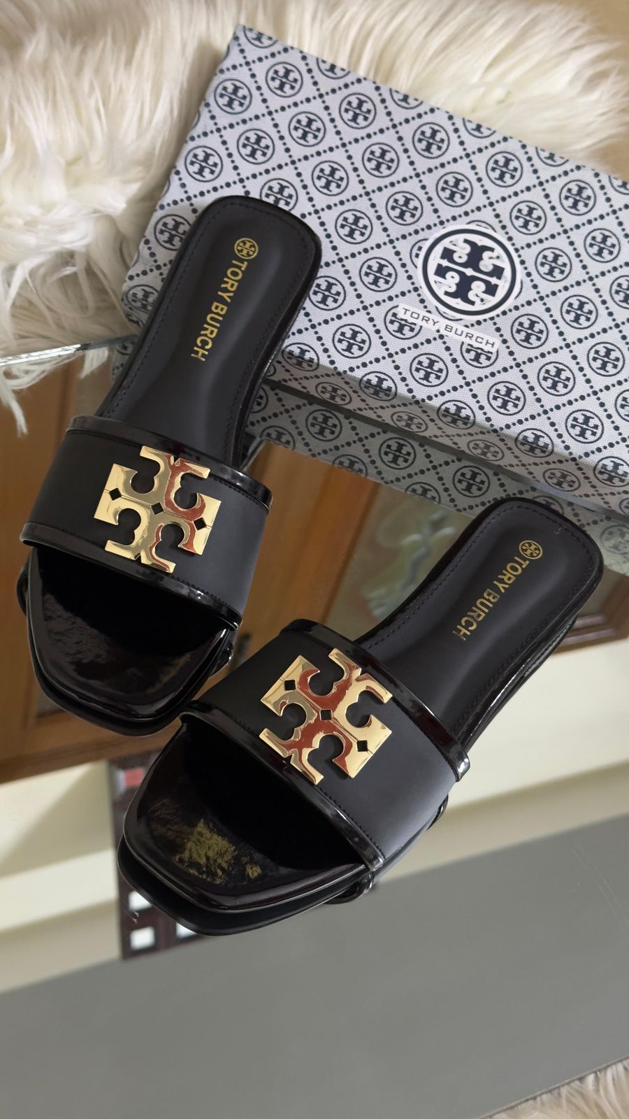 Tory Burch Flat Slippers