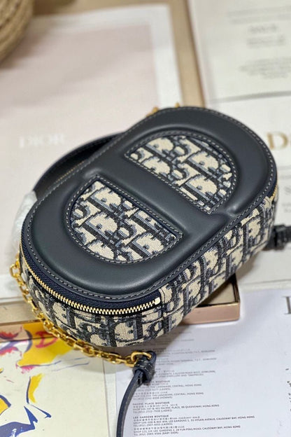 Dior Zipper Cross Body Bags