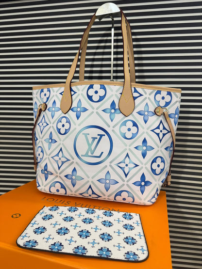 Louis Vuitton Lavish Cross Body Bags