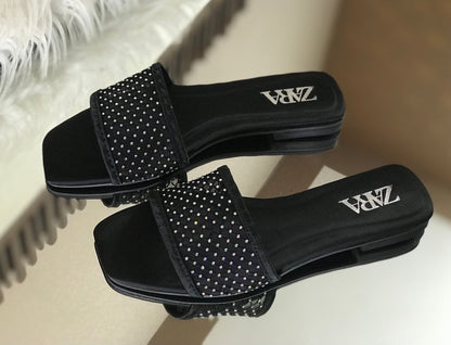 Zara Net Stone Slides