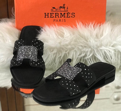 Hermees Furry Slippers