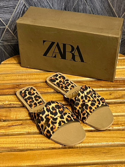 Zara Leopard Flat