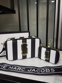 Marc Jacobs The Snapshot
