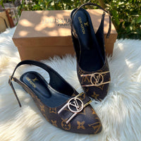 Louis Vuitton Pumps