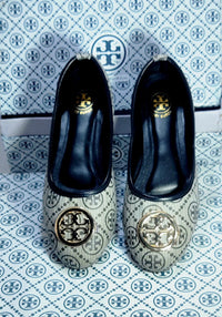 Tory Burch-Inspired Flats