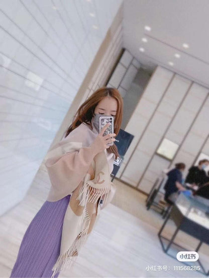 Chanel Woolen Shawls Reverse able