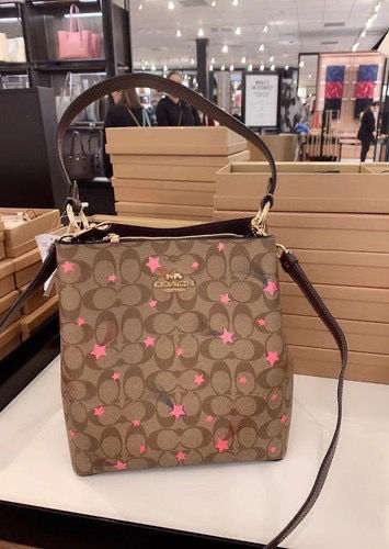 Coach Bucket Bag