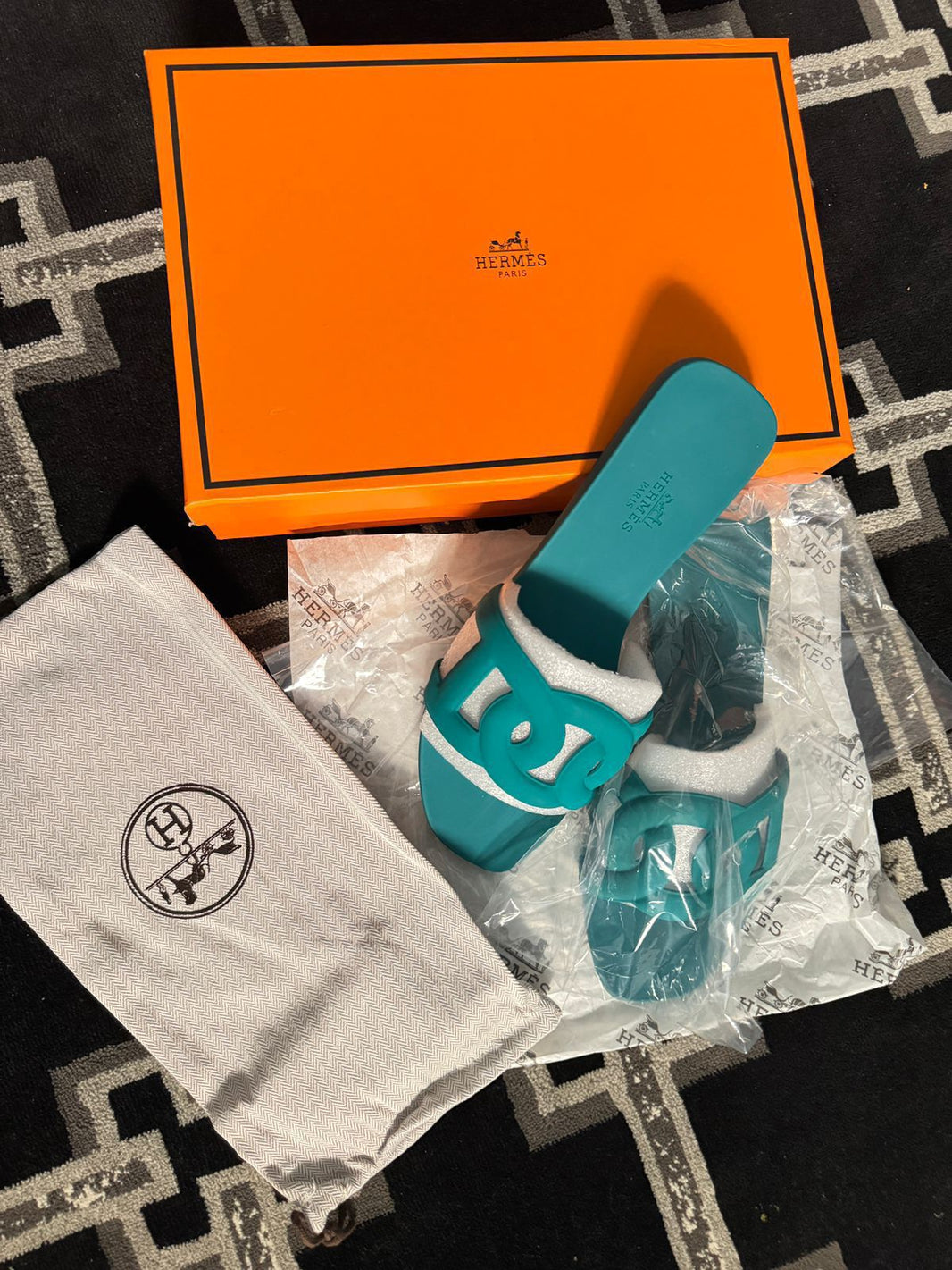 Hermes Aloha Slides