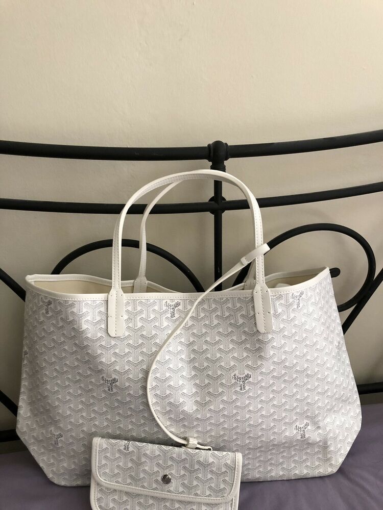 Goyard Pouch Bag