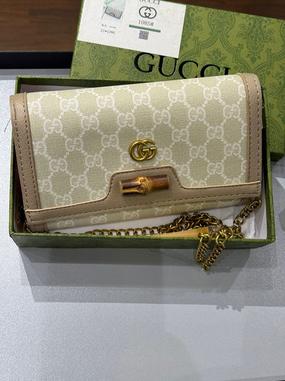 Gucci Diana Bamboo Bag