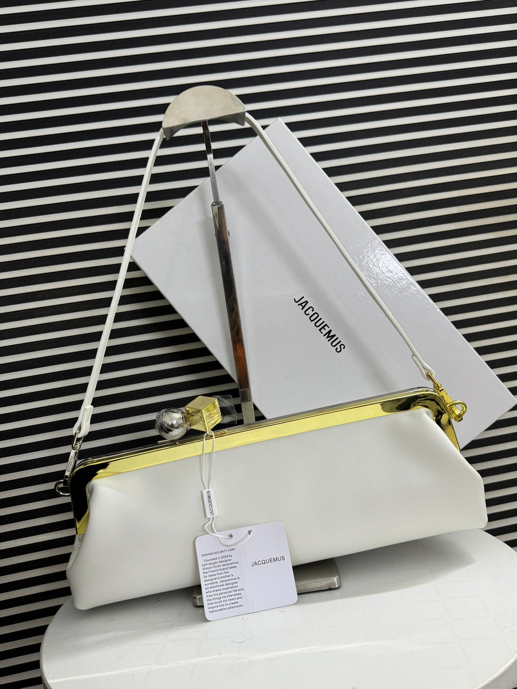 Jacquemes Salon Clutch La Croisiere  Long Clasp Bag