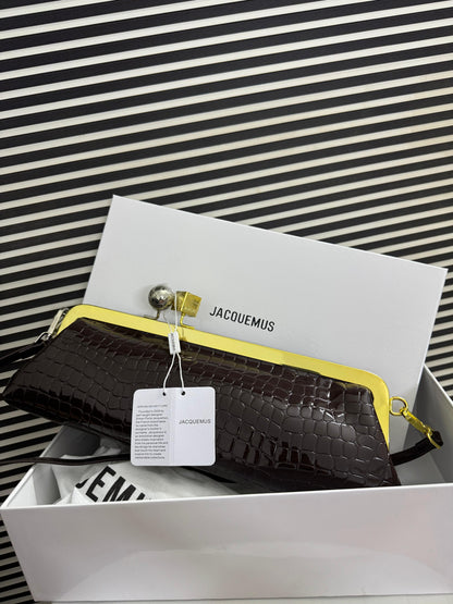 Jacquemes Salon Clutch La Croisiere  Long Clasp Bag