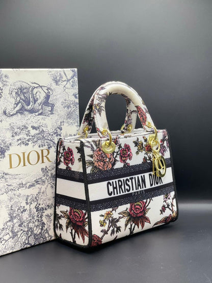 Cd Canvas Floral Bag