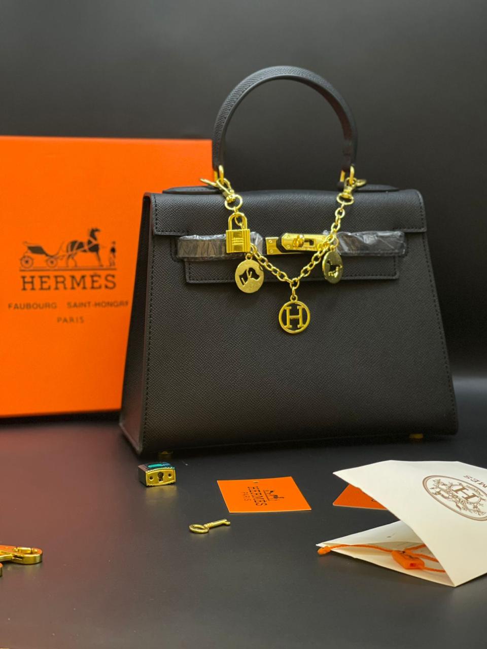 Hermes kelly Signature Bag