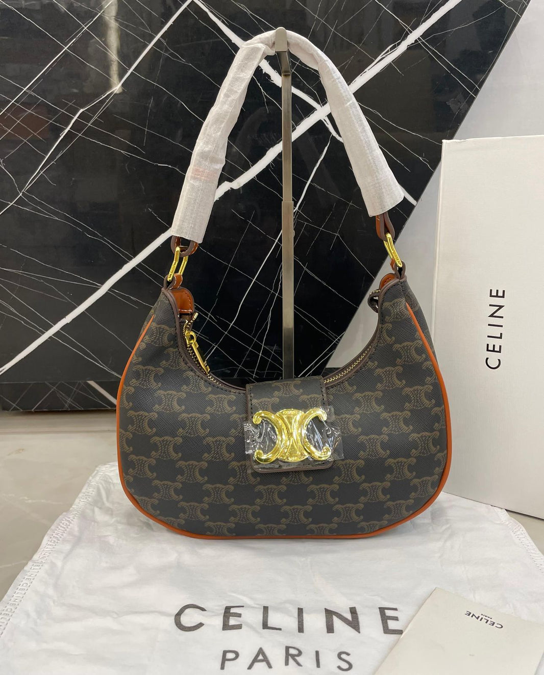 Celien Shoulder Bag