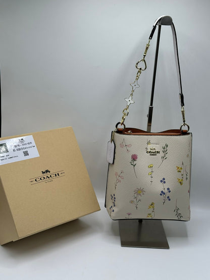Coach Bucket Bag