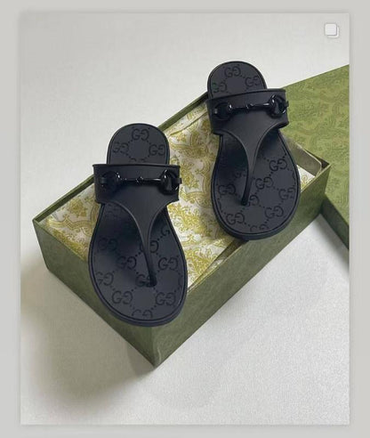 Gg Minorca Thong Sandals