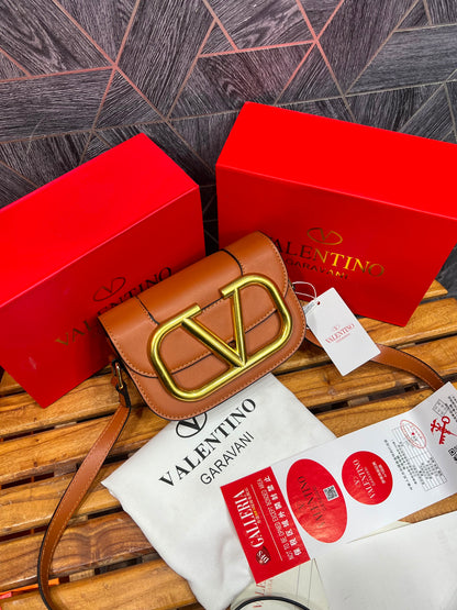 V Logo Signature Supervee Crossbody Bag