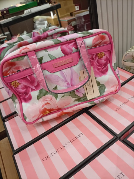 The Victoria Bridal Jetsetter Hanging Cosmetic Case Floral