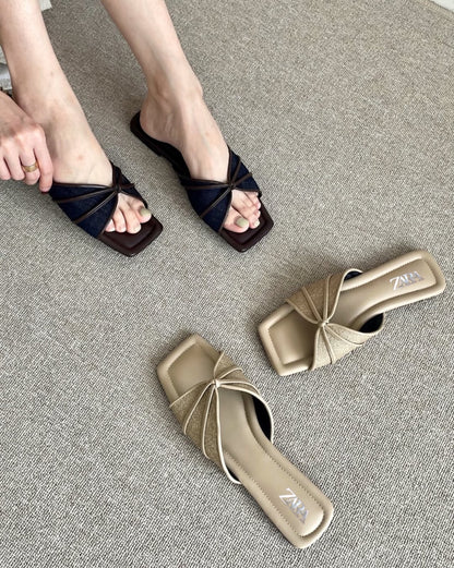 Zara Canvas Slides