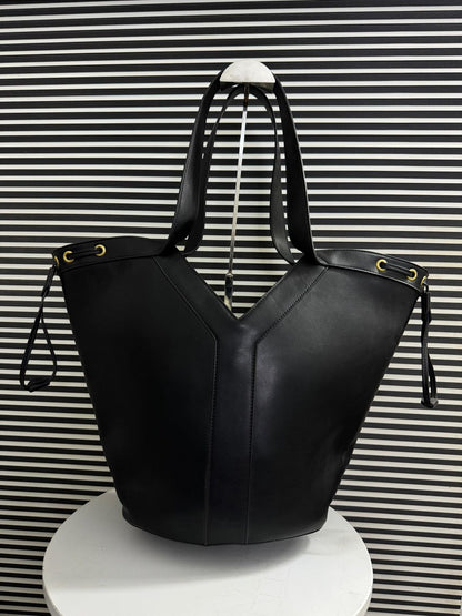 Saint Laurent Y large hobo in leather - Official Model
