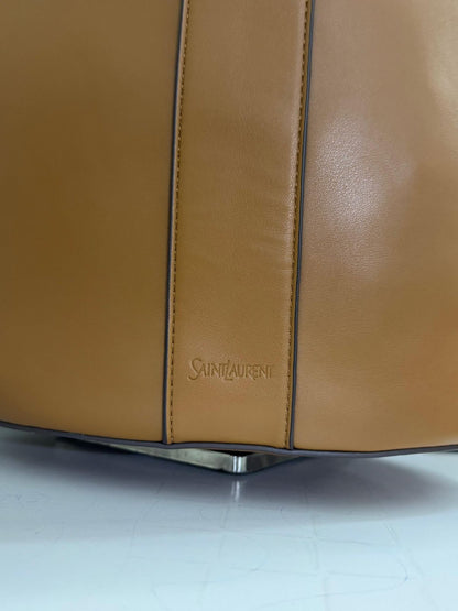 Saint Laurent Y large hobo in leather - Official Model
