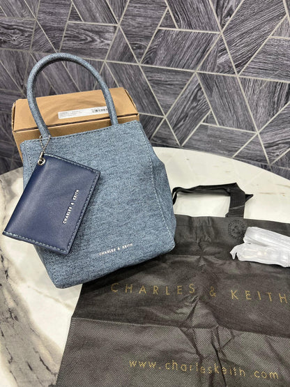 Charles And Keith Matina Crinkle