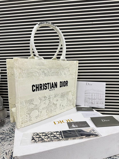 Christian Dior Tote Book Embroidered Premium Quality