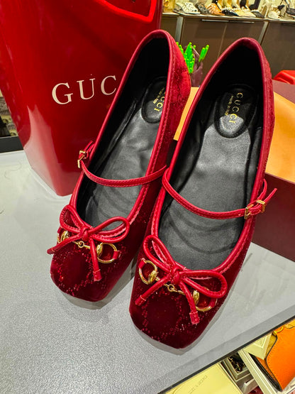 Gucci  Women Horsebit Velvet Ballet Pumps