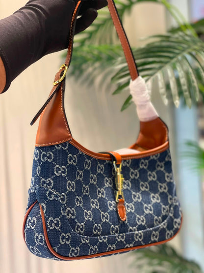 Gucci Jackie