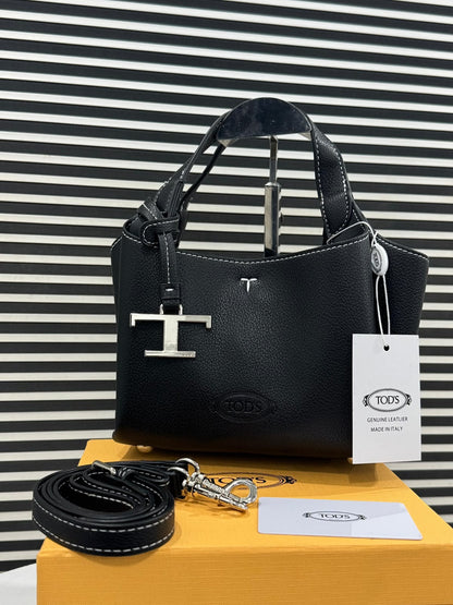 Tod's Micro Bag in Leather - Official Model