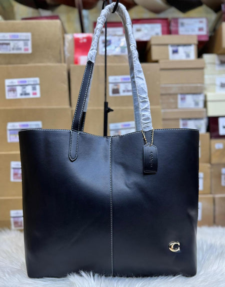 Coach North 32 Leather Tote Bag