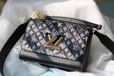 Lv Crossbody Bag