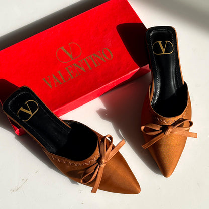 Valentino Mules