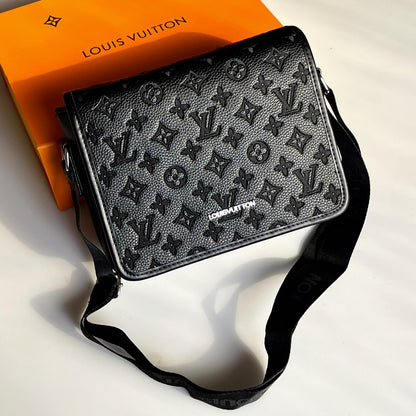 Louis Vuitton Mens crossbody