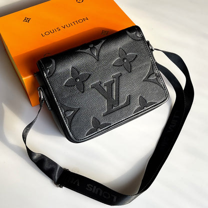 Louis Vuitton Mens crossbody